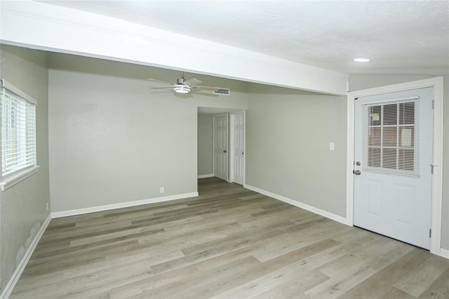 7206 La Granada Drive, Houston, TX 77083