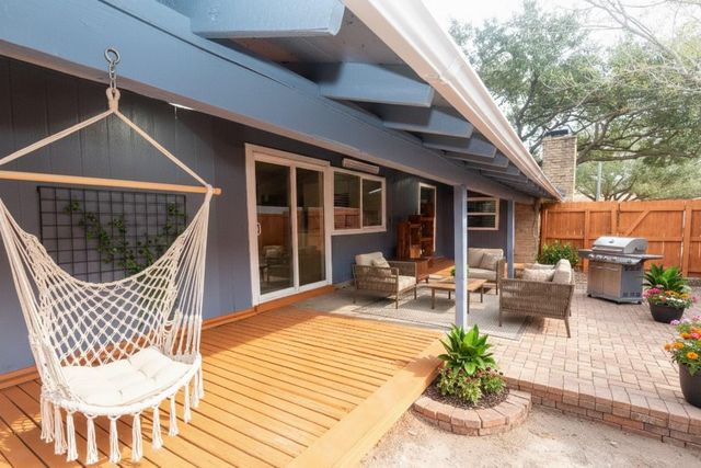 7206 La Granada Drive, Houston, TX 77083