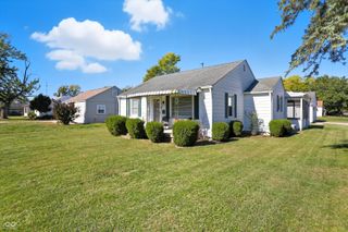 2916 13th Street, Columbus, IN 47201