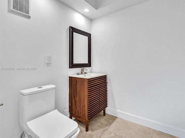 3776 NE 166th Street 108, North Miami Beach, FL 33160