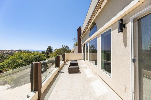 22870 Trigger Street, Chatsworth, CA 91311