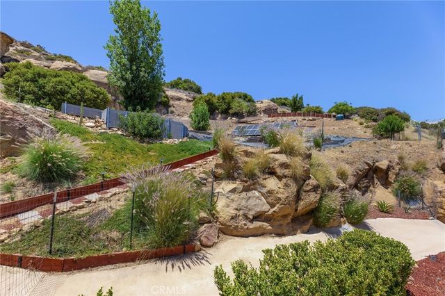 22870 Trigger Street, Chatsworth, CA 91311