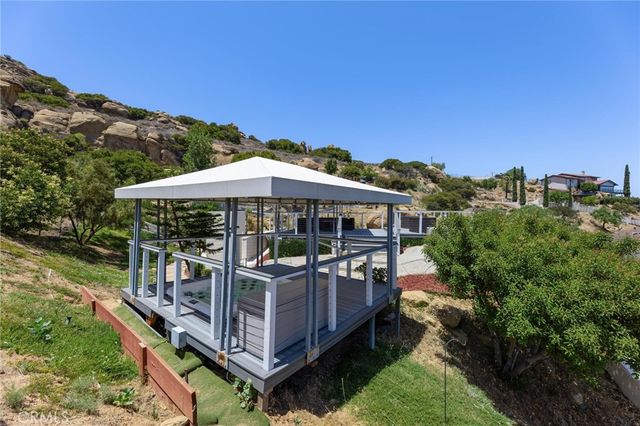22870 Trigger Street, Chatsworth, CA 91311