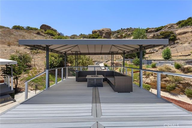 22870 Trigger Street, Chatsworth, CA 91311