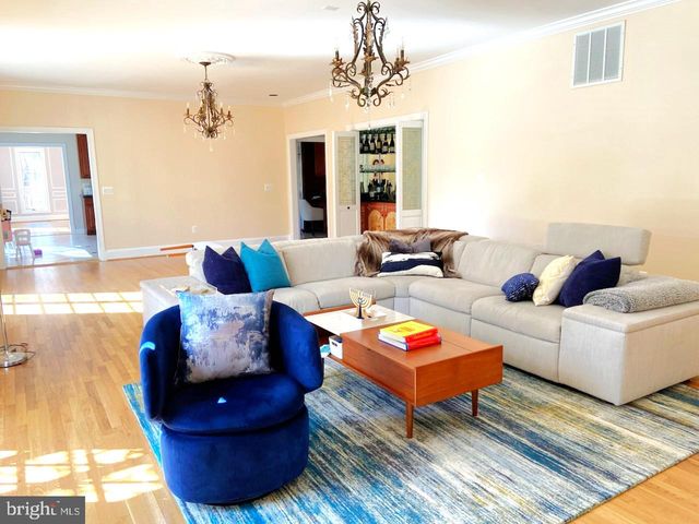 9809 HALL RD, Potomac, MD 20854