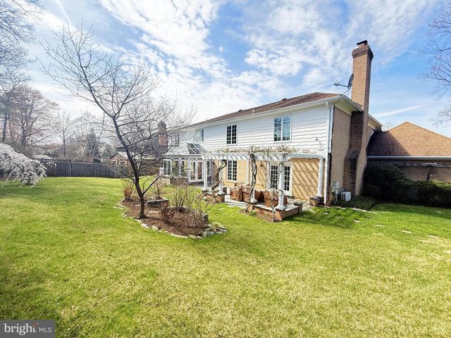 9809 HALL RD, Potomac, MD 20854