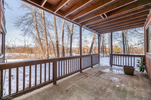 3 Port Royal Dr 5, Vernon Twp., NJ 07462