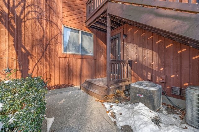 3 Port Royal Dr 5, Vernon Twp., NJ 07462