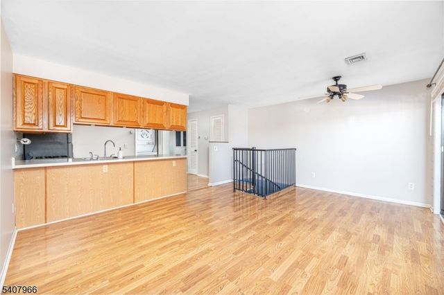 3 Port Royal Dr 5, Vernon Twp., NJ 07462