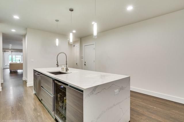 1150 W Hubbard Street 1E, Chicago, IL 60642