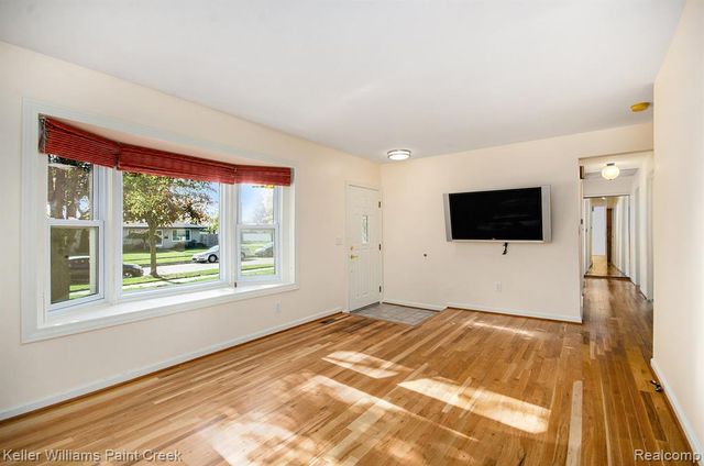 13311 Picadilly, Sterling Heights, MI 48312