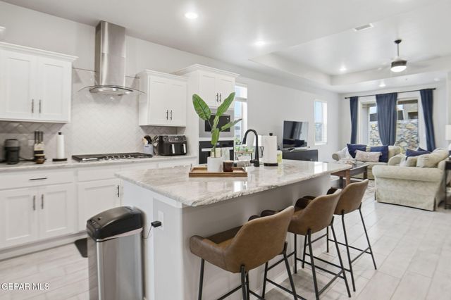 13131 EMERALD ISLE Street, El Paso, TX 79928