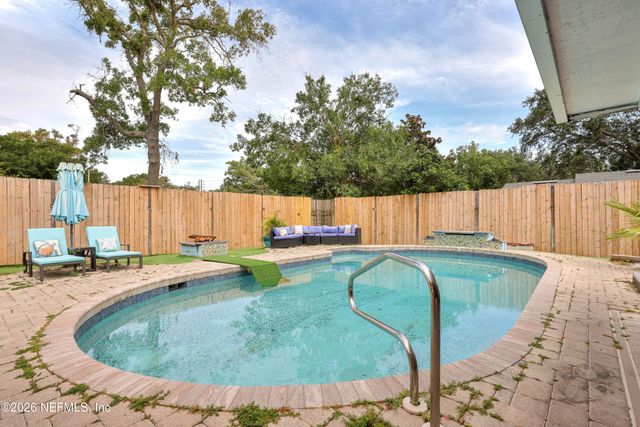 2084 BROAD OAK Drive, Jacksonville, FL 32225