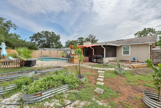 2084 BROAD OAK Drive, Jacksonville, FL 32225