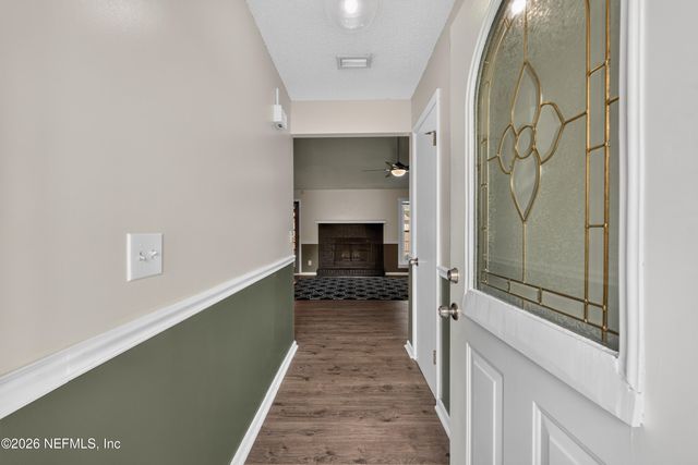 2084 BROAD OAK Drive, Jacksonville, FL 32225