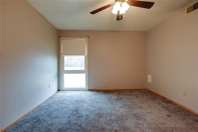 12300 E 43rd Street 1 A, Independence, MO 64055