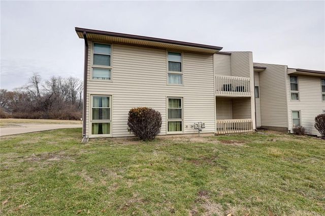 12300 E 43rd Street 1 A, Independence, MO 64055