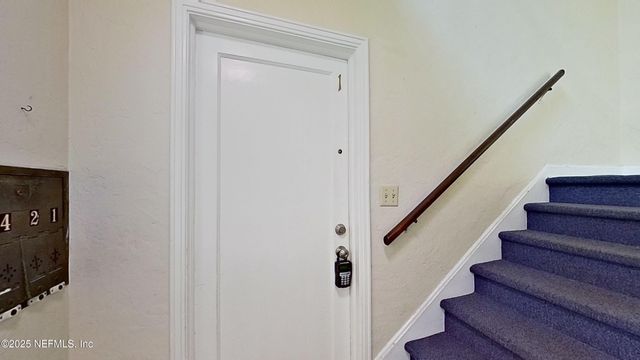 1261 BELMONT Terrace 1, Jacksonville, FL 32207
