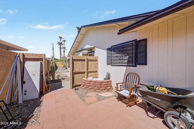 10030 W DESERT ROCK Drive, Sun City, AZ 85351