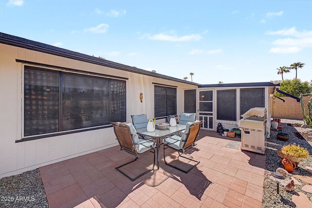 10030 W DESERT ROCK Drive, Sun City, AZ 85351