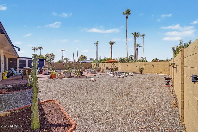10030 W DESERT ROCK Drive, Sun City, AZ 85351