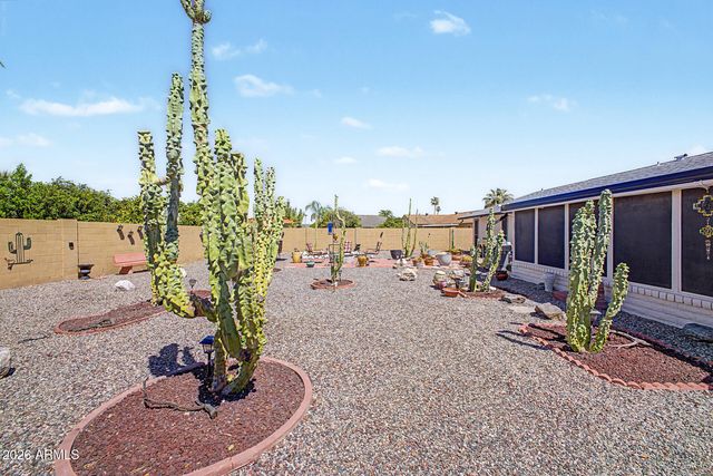 10030 W DESERT ROCK Drive, Sun City, AZ 85351