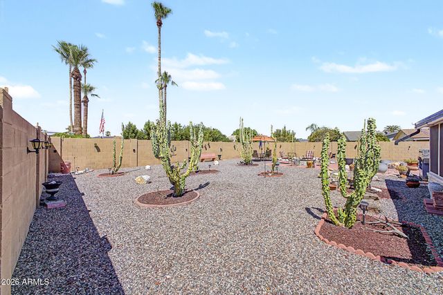 10030 W DESERT ROCK Drive, Sun City, AZ 85351