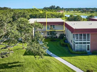 70 Royal Oak Court 206, Vero Beach, FL 32962