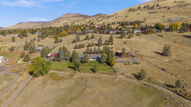 2411 Vermont Street, Klamath Falls, OR 97603