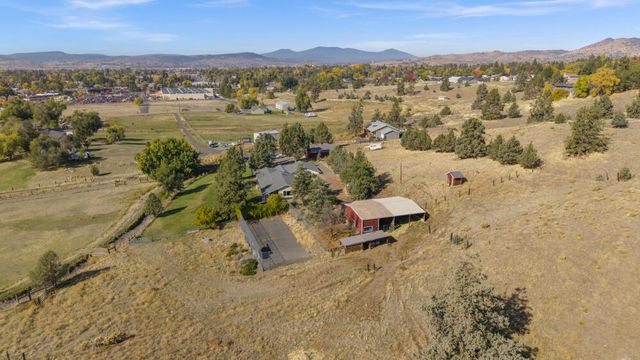 2411 Vermont Street, Klamath Falls, OR 97603