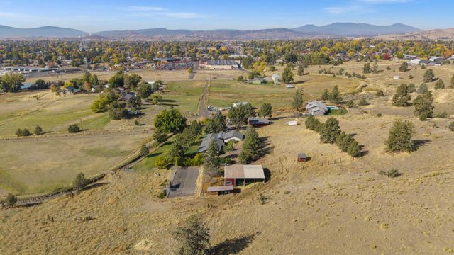 2411 Vermont Street, Klamath Falls, OR 97603