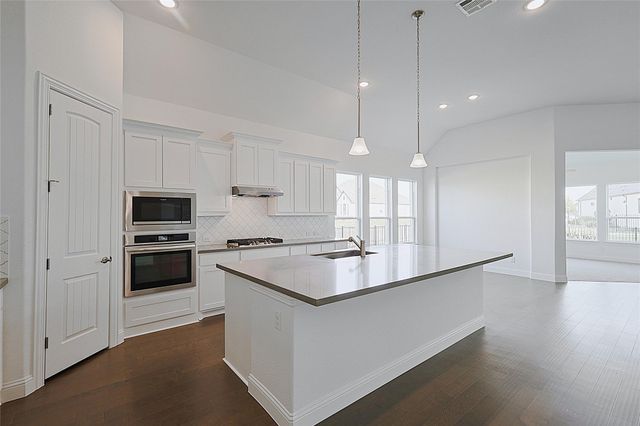 41061 Kimber Lane, Magnolia, TX 77354