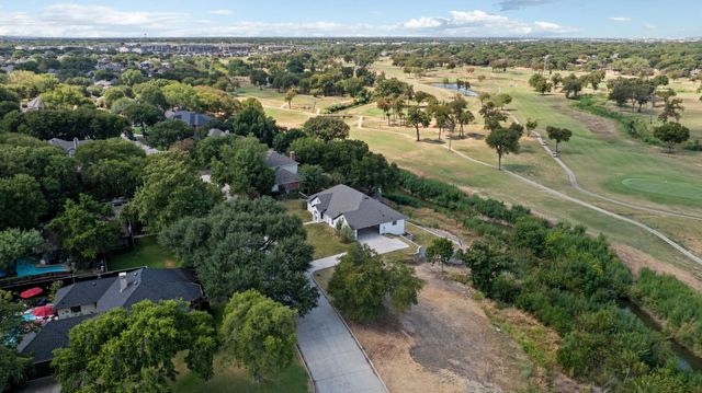 3648 Bluegrass Drive, Grand Prairie, TX 75052