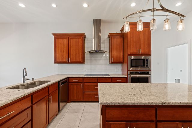 3648 Bluegrass Drive, Grand Prairie, TX 75052