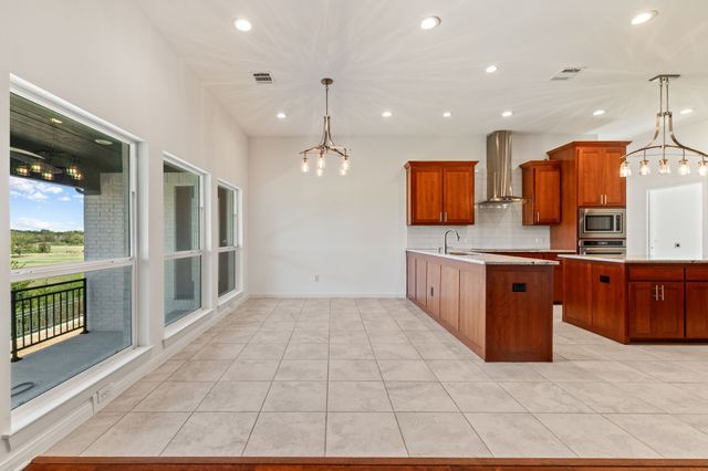 3648 Bluegrass Drive, Grand Prairie, TX 75052