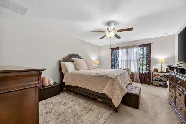 9652 PEMBROOKE PINES DRIVE, Sun City Center, FL 33573