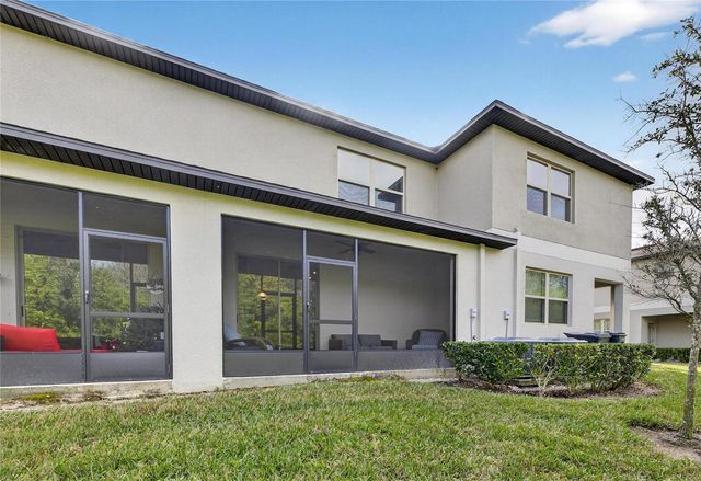 9652 PEMBROOKE PINES DRIVE, Sun City Center, FL 33573