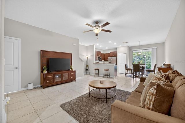 9652 PEMBROOKE PINES DRIVE, Sun City Center, FL 33573