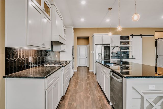 1409 Sansa St, Corpus Christi, TX 78415