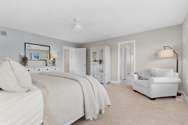 6200 Mcgillicuddy Lane, Portage, MI 49024
