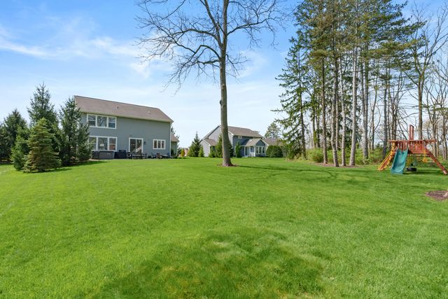 6200 Mcgillicuddy Lane, Portage, MI 49024