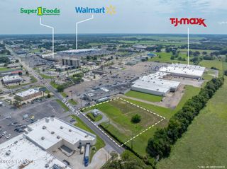 1503 S Lewis Street, New Iberia, LA 70560