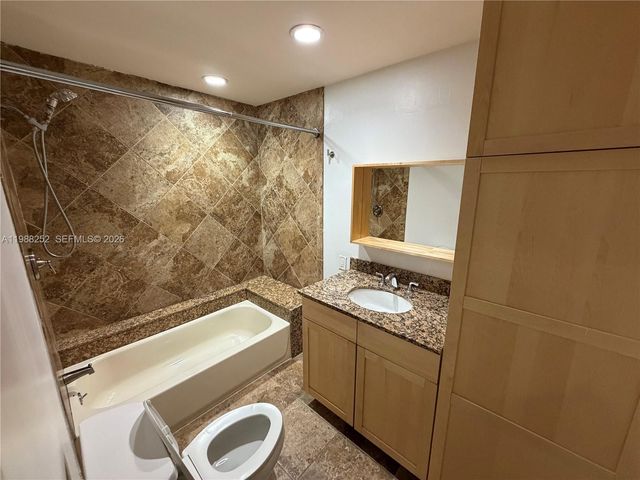 853 NW 81st Terrace 7, Plantation, FL 33324