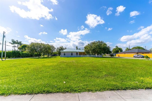 604 SW 6th Ave, Homestead, FL 33030