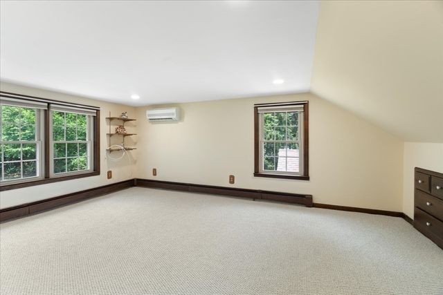 23 Meadow Brook Rd, Raynham, MA 02767
