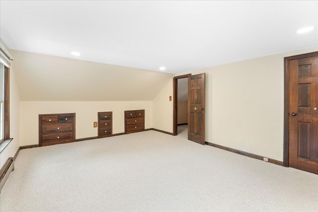 23 Meadow Brook Rd, Raynham, MA 02767