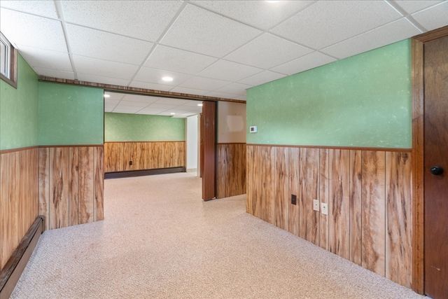 23 Meadow Brook Rd, Raynham, MA 02767