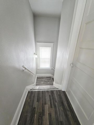 2971 N 14th STREET, Milwaukee, WI 53206