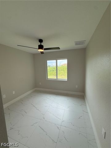 362 Petite AVE, Lehigh Acres, FL 33974