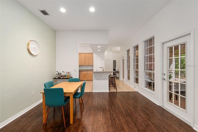 129 NW 48TH BOULEVARD 6, Gainesville, FL 32607